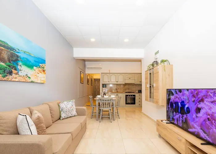 Spb Onebedmaisonette Near Sea By Homely Malta !