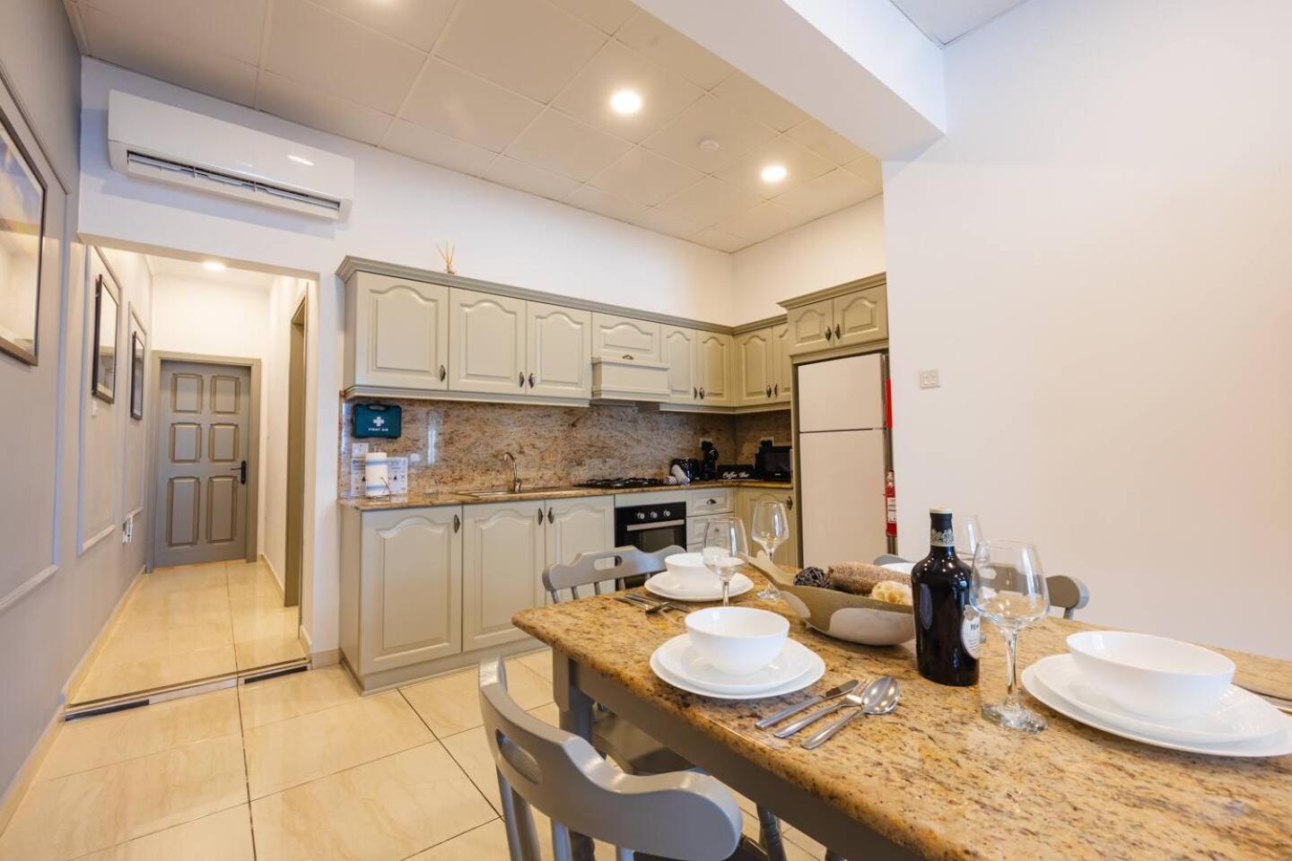 Spb Onebedmaisonette Near Sea By Homely Malta !
